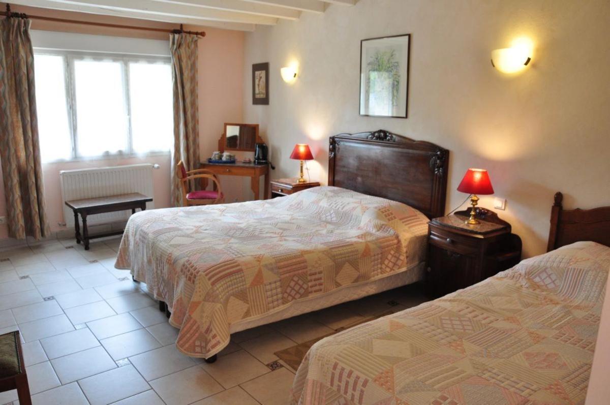 Hotel La Petite Tuilerie Villefranche-sur-Cher Habitación foto